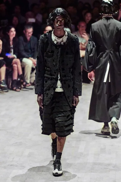 コムデギャルソンオムプリュス 2020春夏 LOOK 5