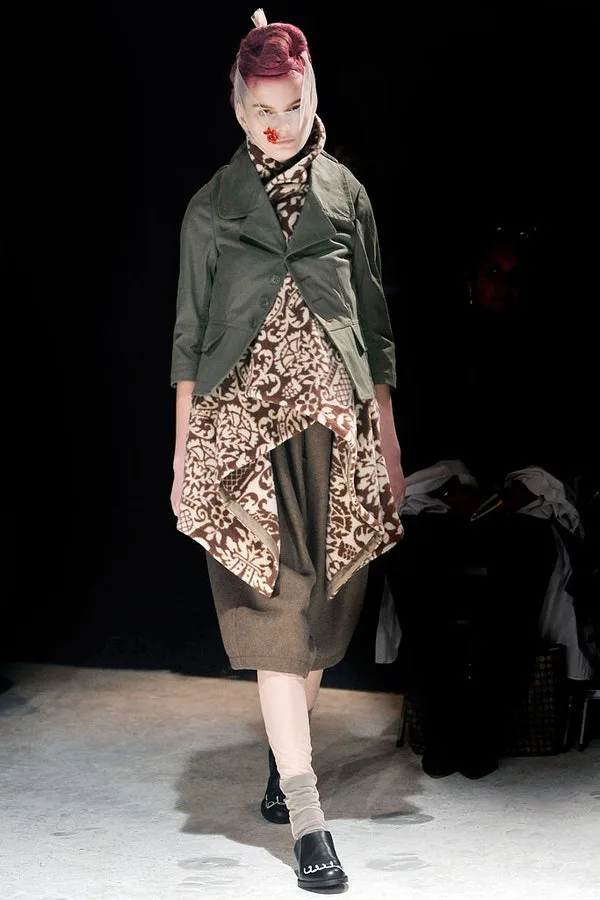 コムデギャルソン 2009秋冬 LOOK 34