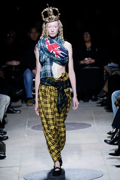 コムデギャルソン 2006春夏 LOOK 4