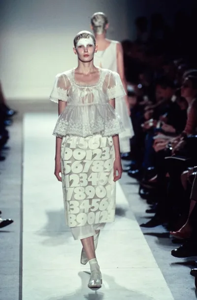 コムデギャルソン 2002春夏 LOOK 29