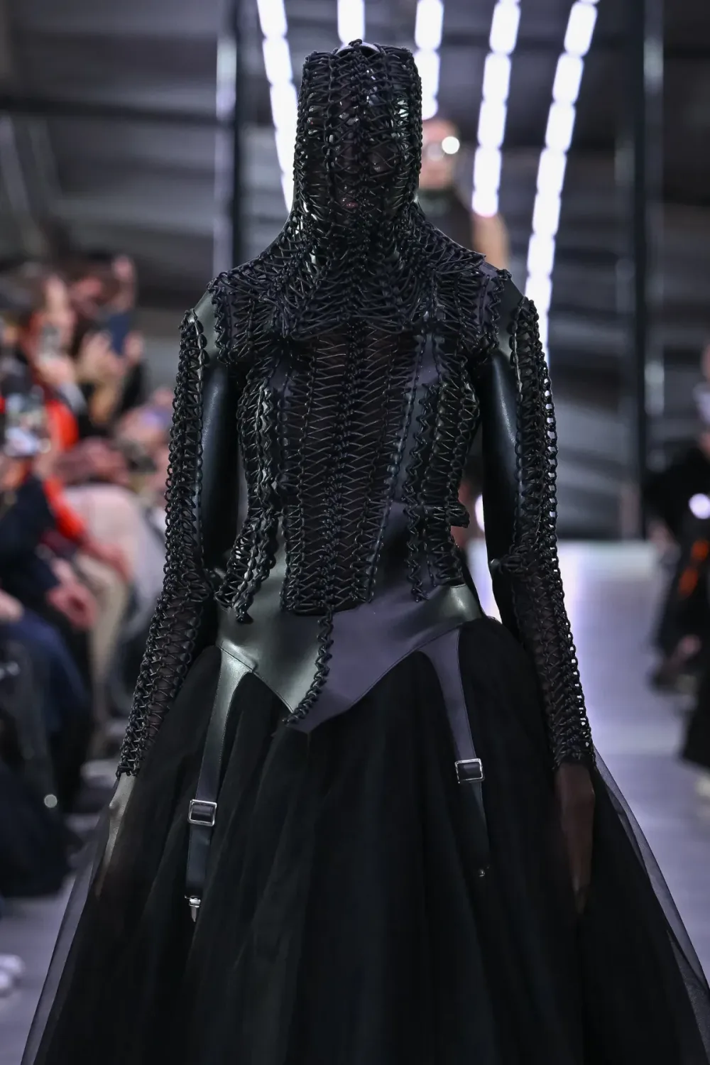 ノワールケイニノミヤ 2024年春夏 LOOK 1 / VIEW 2