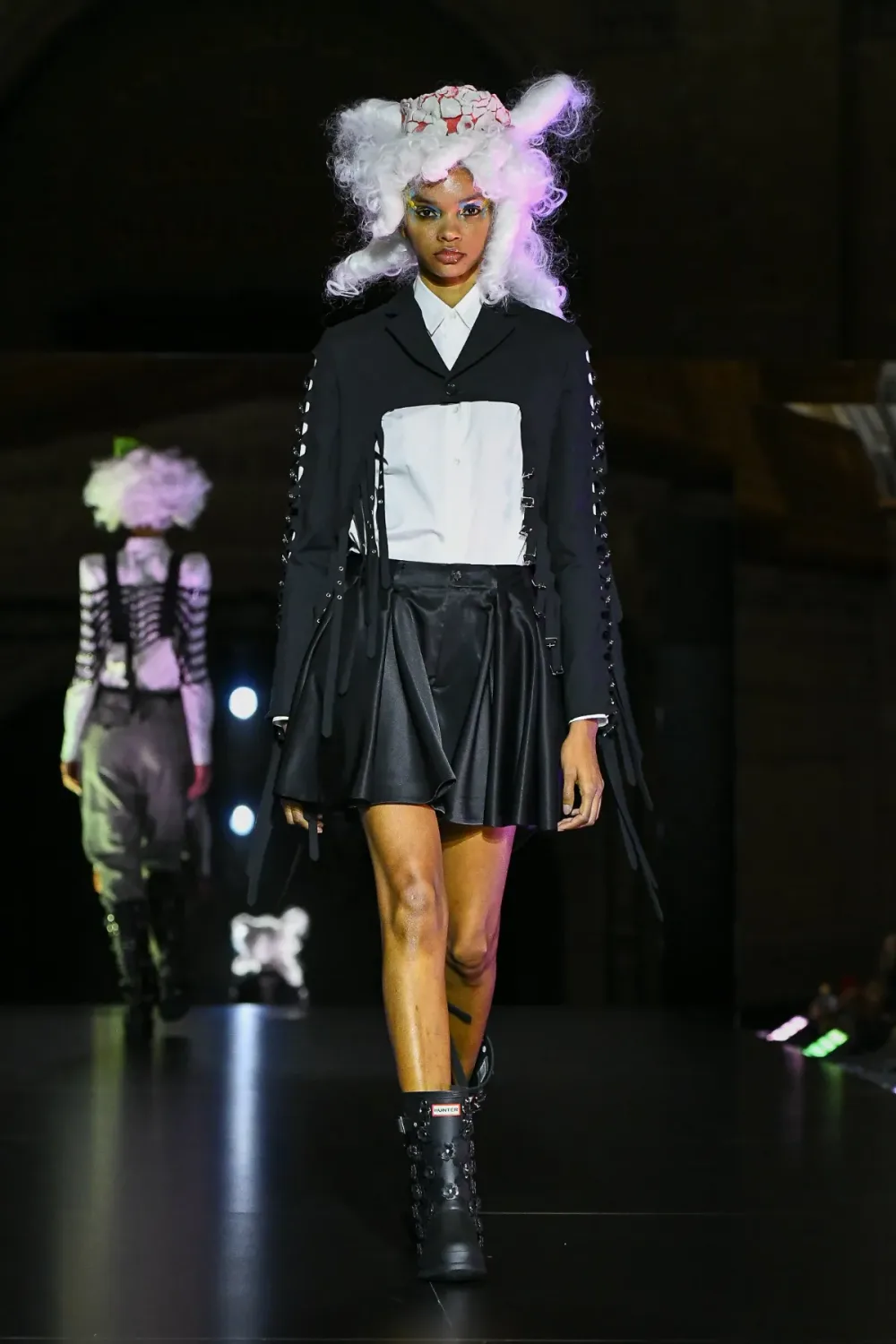 ノワールケイニノミヤ 2023年春夏 LOOK 9