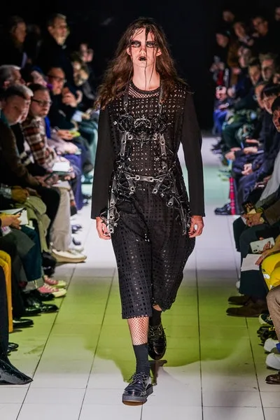 コムデギャルソンオムプリュス 2019秋冬 LOOK 29