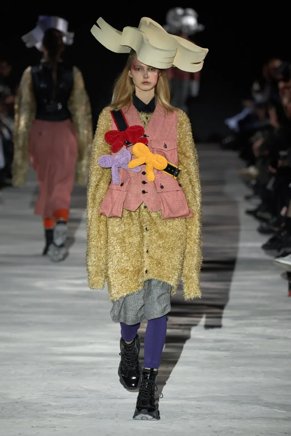 ノワールケイニノミヤ 2025年秋冬 LOOK 20