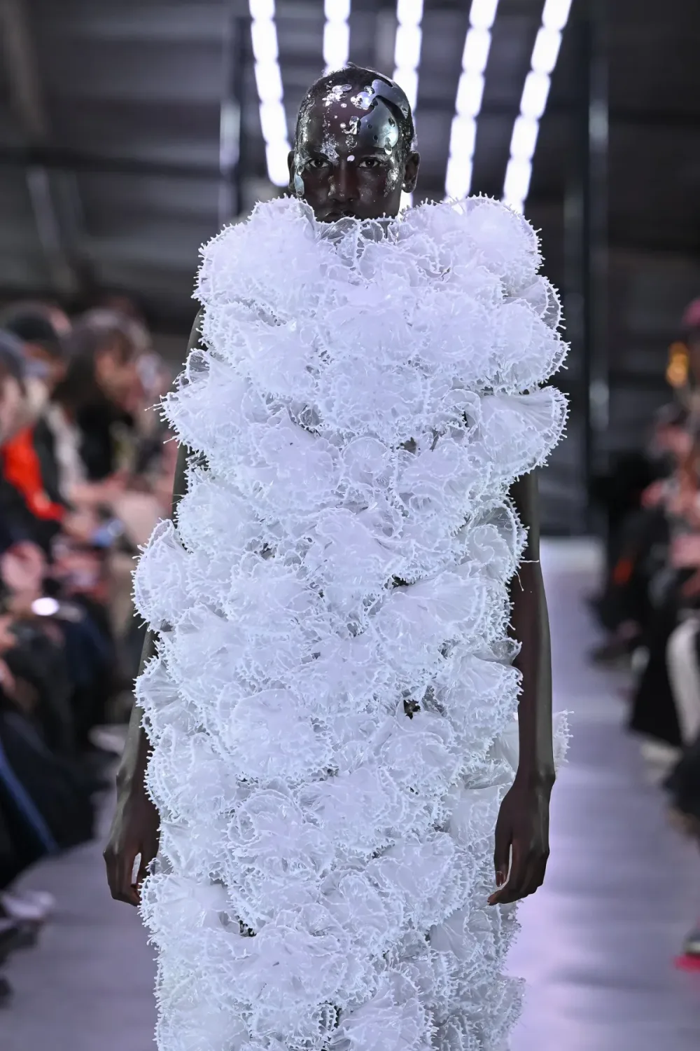 ノワールケイニノミヤ 2024年春夏 LOOK 24 / VIEW 2