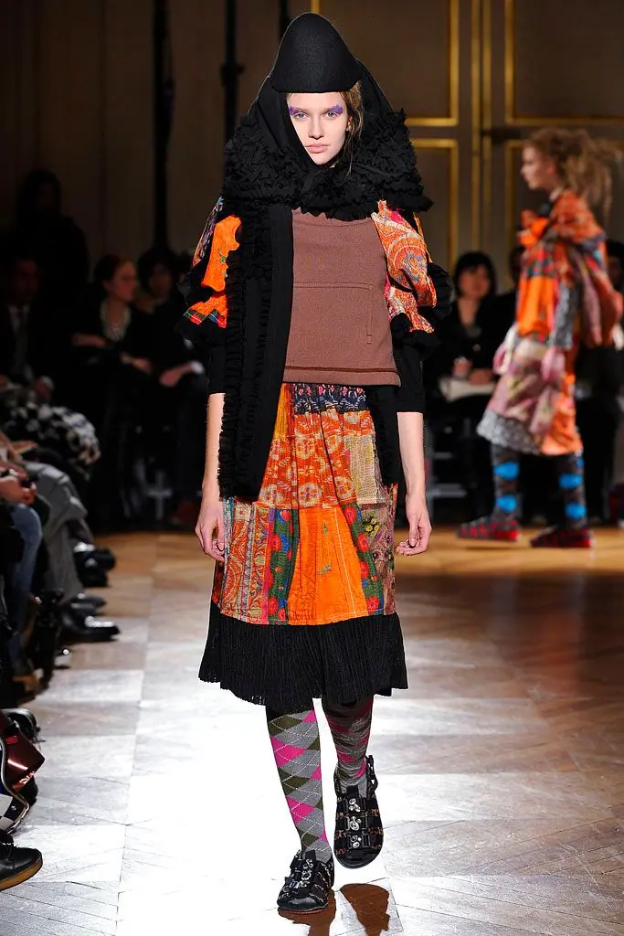 タオ 2010年秋冬 LOOK 34