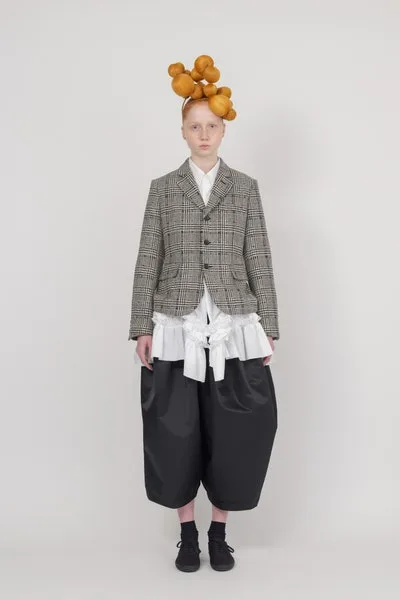COMME des GARÇONS 2 2019 AWの同シーズン掲載写真。