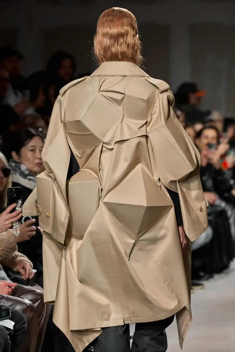ジュンヤワタナベ 2025年秋冬 LOOK 14 / VIEW 5