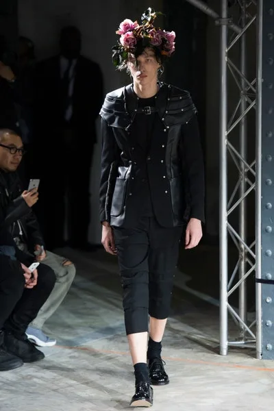コムデギャルソンオムプリュス 2016秋冬 LOOK 30