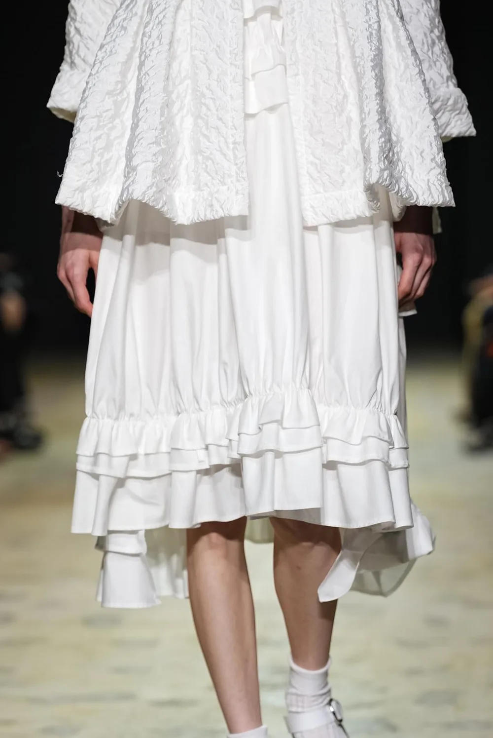 タオ 2027年春夏 LOOK 21 / VIEW 3