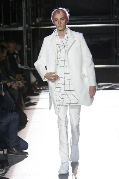 コムデギャルソンオムプリュス 2018秋冬 LOOK 22