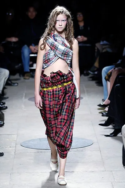 コムデギャルソン 2006春夏 LOOK 5