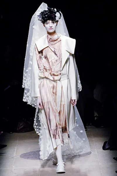 コムデギャルソン 2005秋冬 LOOK 20