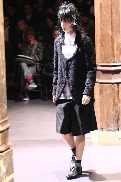 コムデギャルソンオムプリュス 2012秋冬 LOOK 4