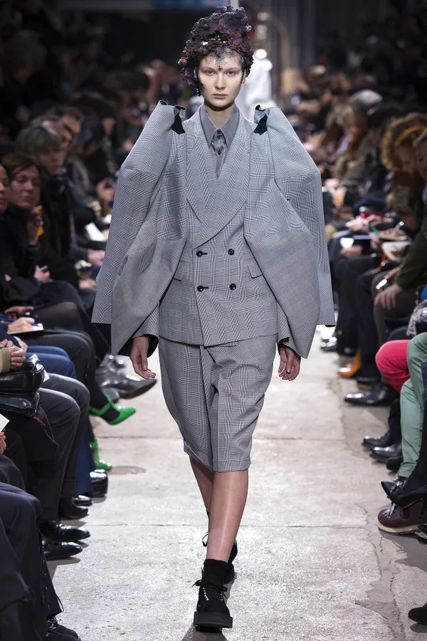 コムデギャルソン 2013秋冬 LOOK 16