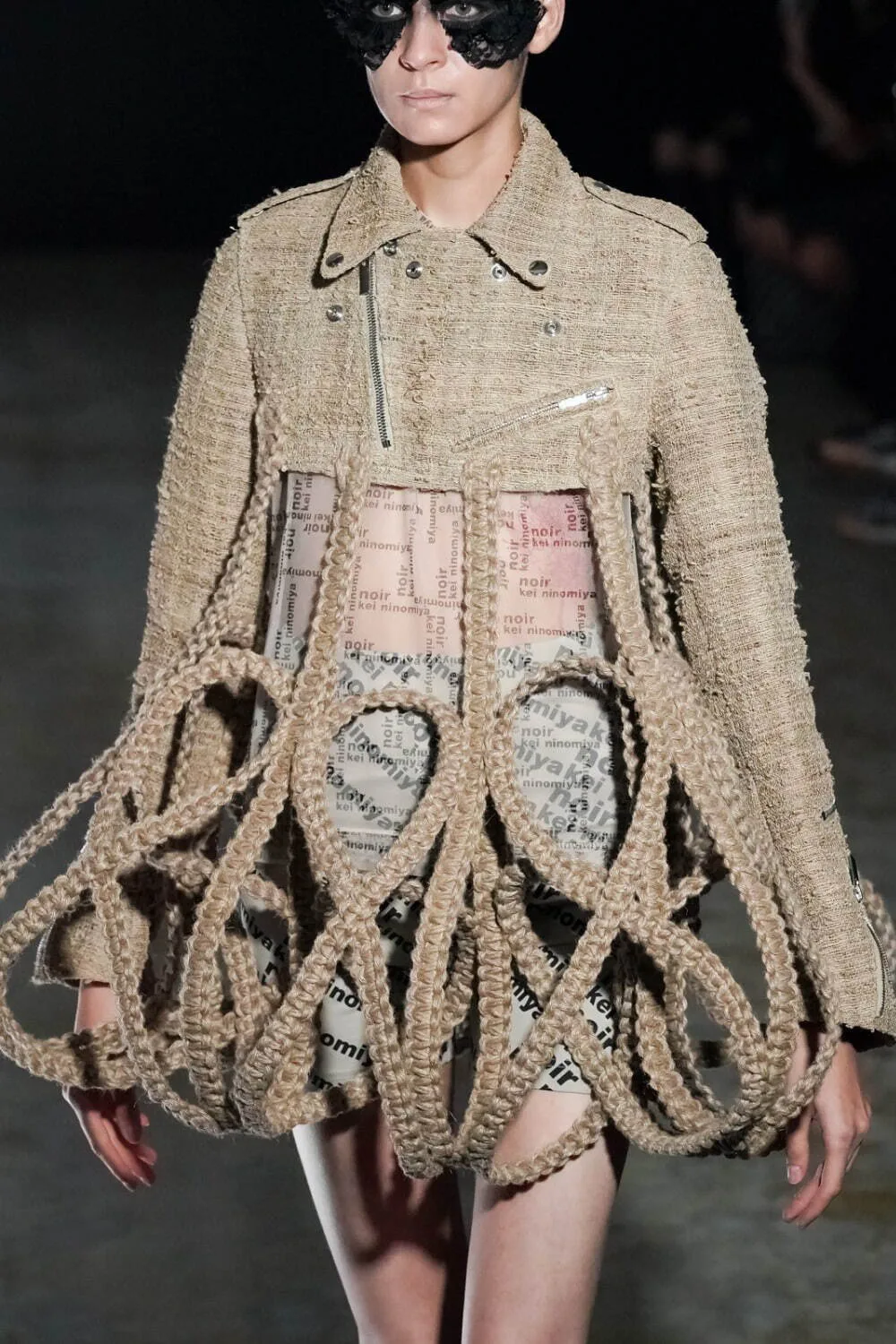 ノワールケイニノミヤ 2022年春夏 LOOK 20 / VIEW 2
