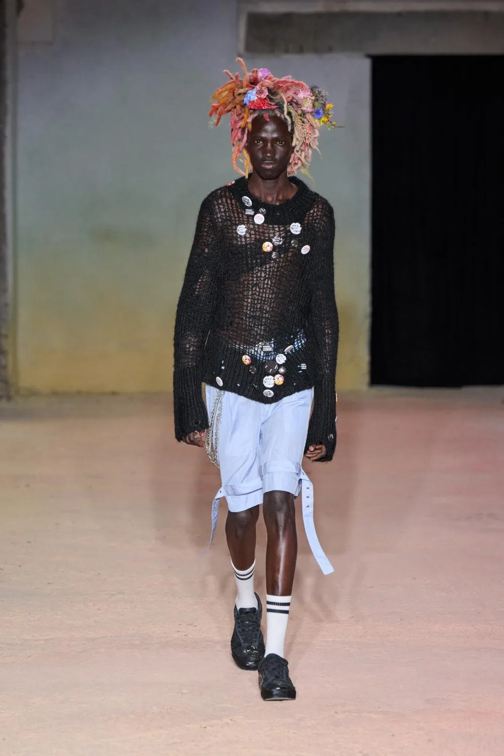 ディーエスエムケイニノミヤ 2027年春夏 LOOK 19