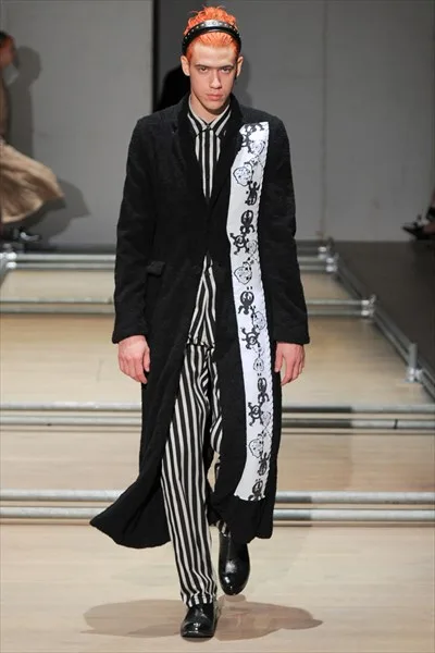 コムデギャルソンオムプリュス 2013春夏 LOOK 22