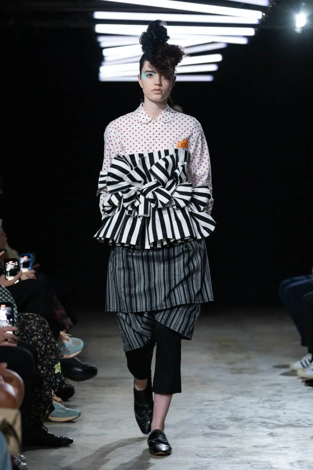 タオ 2023年春夏 LOOK 11