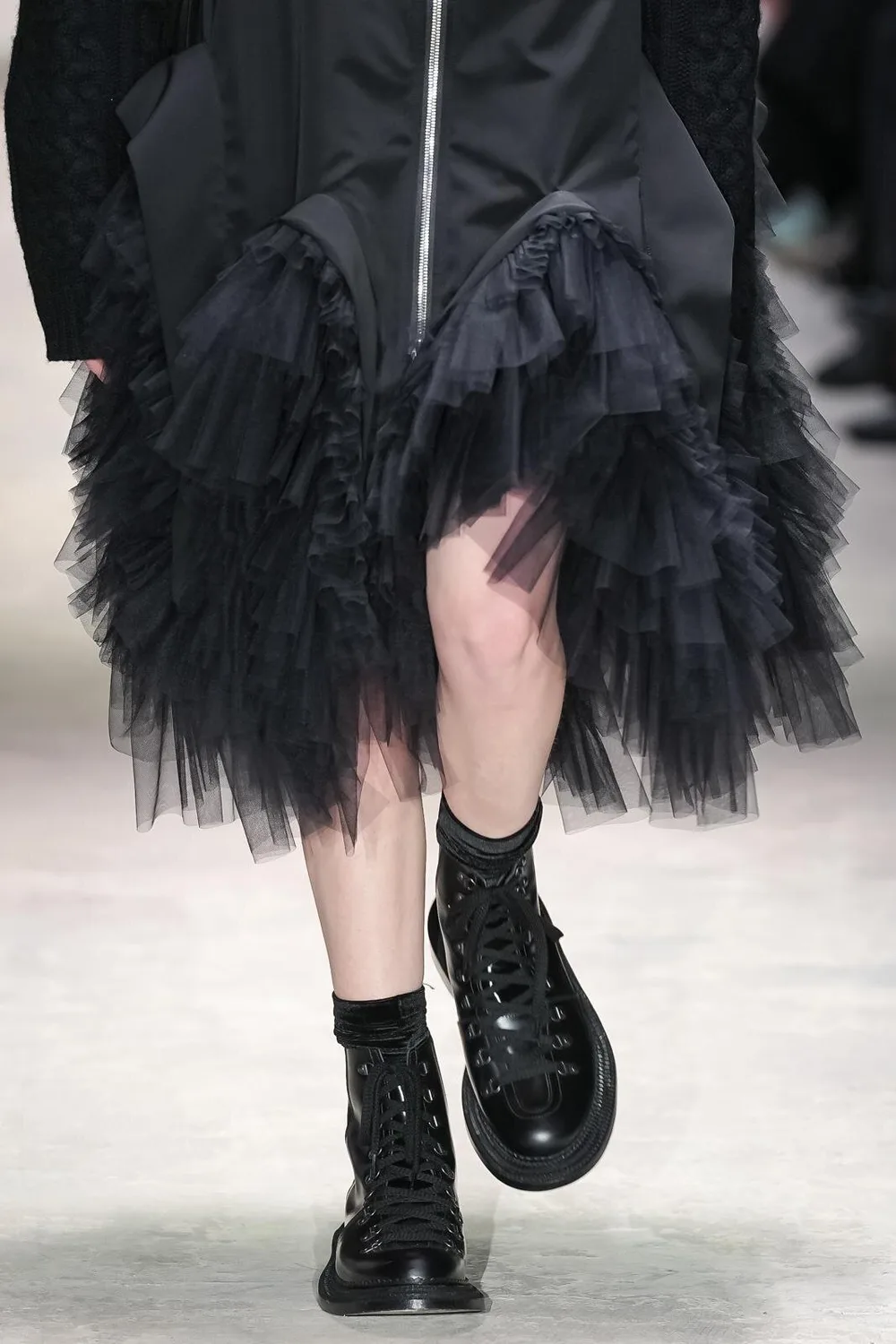 ノワールケイニノミヤ 2026年秋冬 LOOK 17 / VIEW 2