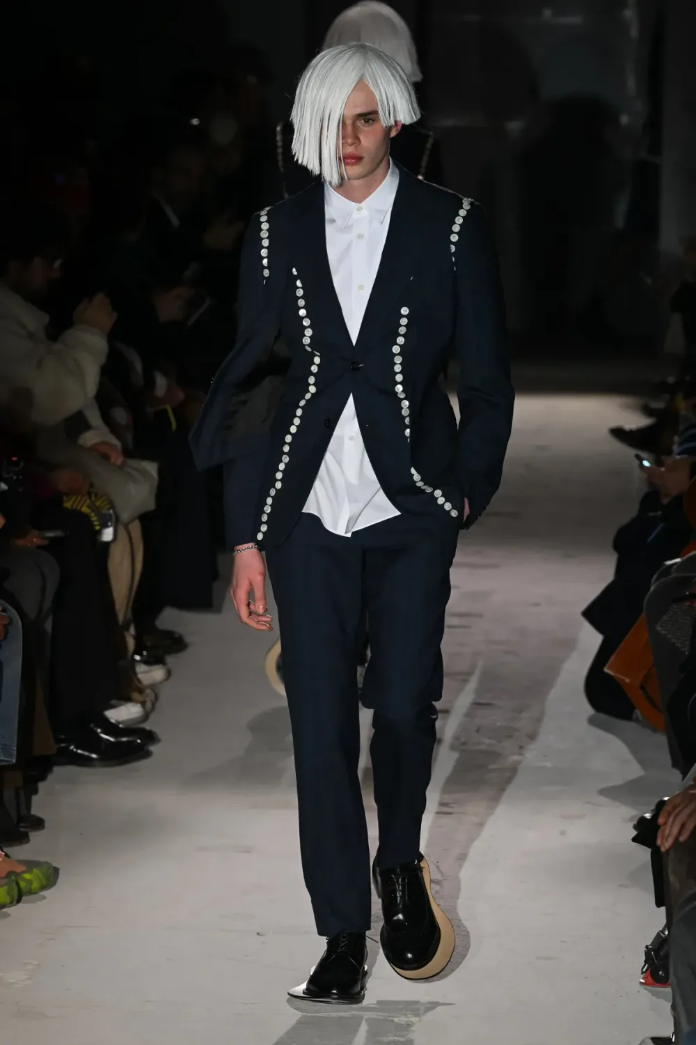 コムデギャルソンオムプリュス 2024年秋冬 LOOK 28