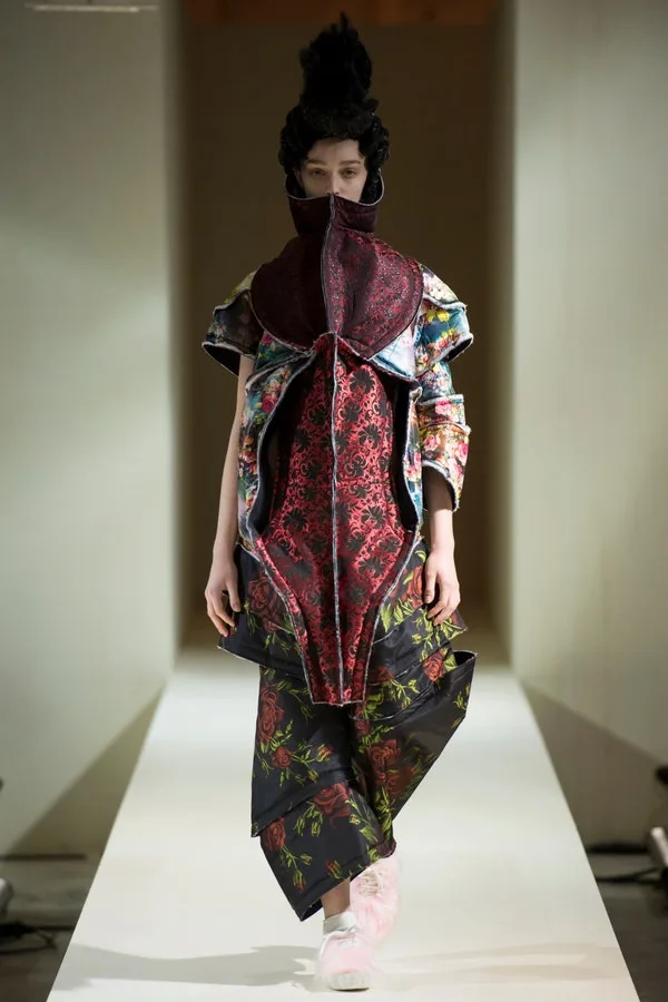 コムデギャルソン 2016秋冬 LOOK 9