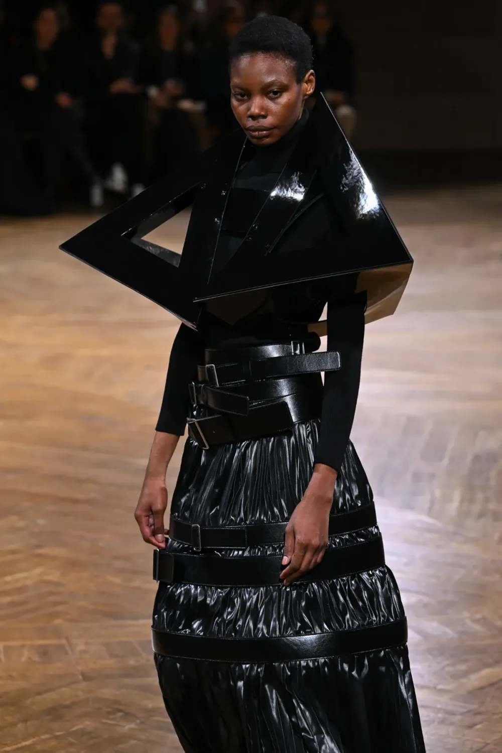 ジュンヤワタナベ 2024年秋冬 LOOK 5 / VIEW 2
