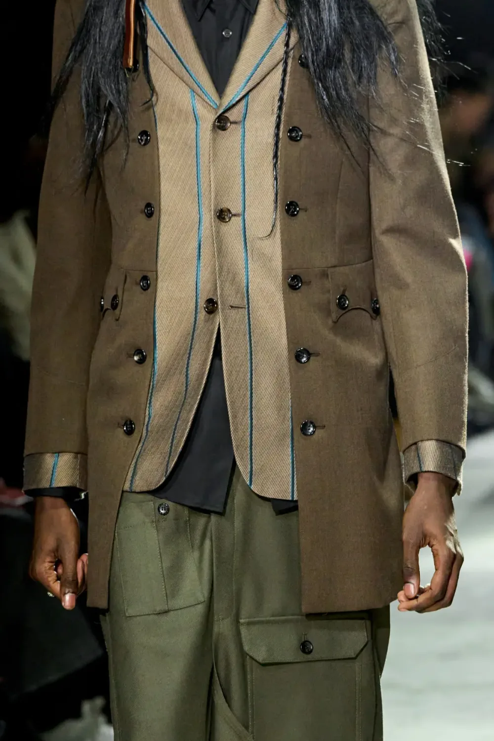 コムデギャルソンオムプリュス 2025年秋冬 LOOK 10 / VIEW 3