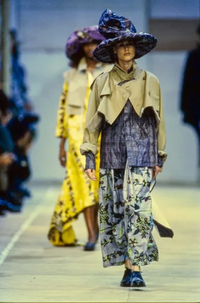 コムデギャルソン 1992春夏 LOOK 37