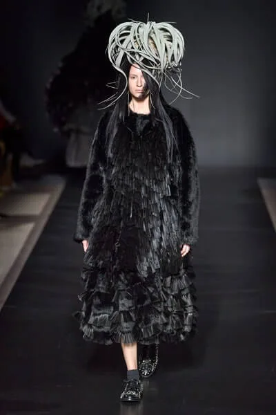 ノワールケイニノミヤ 2020秋冬 LOOK 8