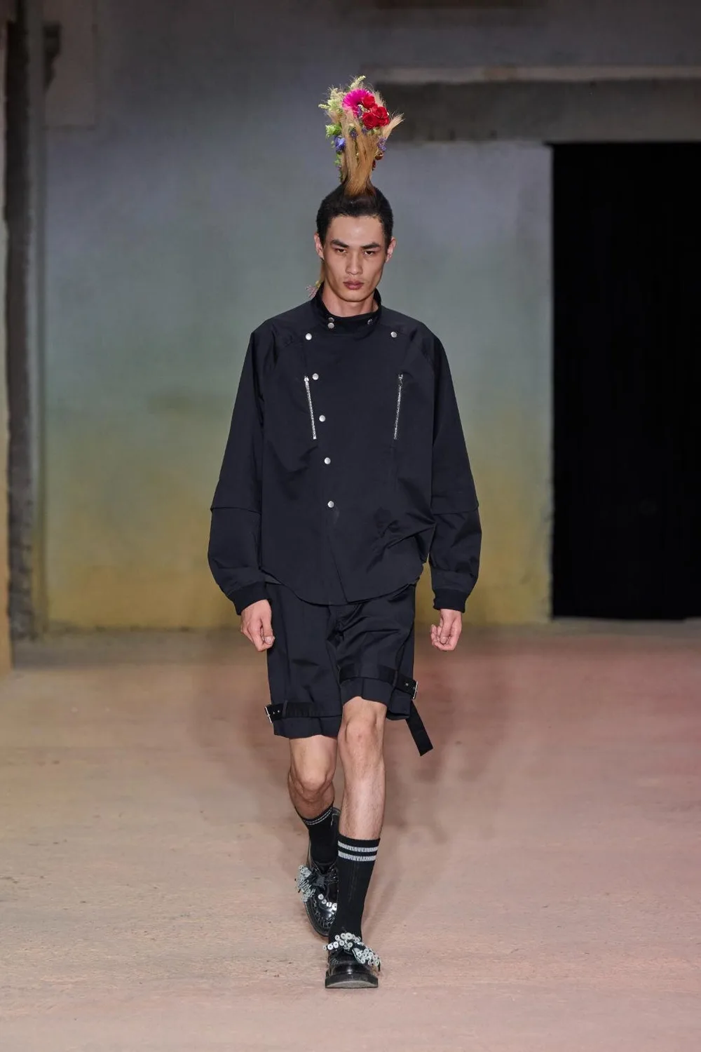 ディーエスエムケイニノミヤ 2027年春夏 LOOK 28