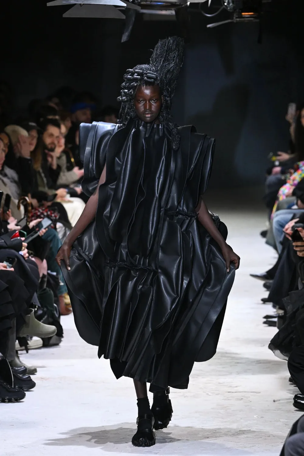 コムデギャルソン 2024年秋冬 LOOK 5