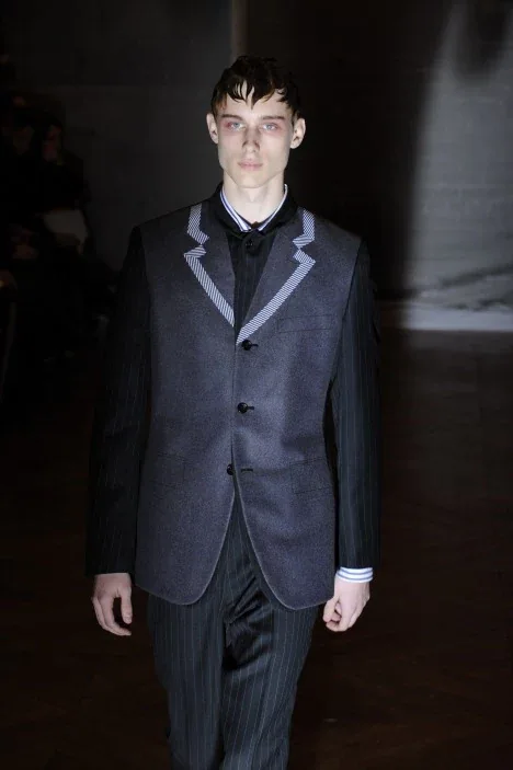 コムデギャルソンオムプリュス 2009秋冬 LOOK 40
