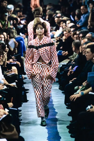 コムデギャルソン 2001春夏 LOOK 28