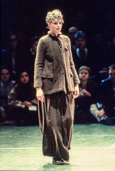 コムデギャルソン 1994秋冬 LOOK 37