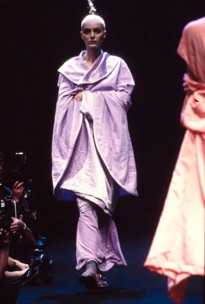 コムデギャルソン 1995秋冬 LOOK 79