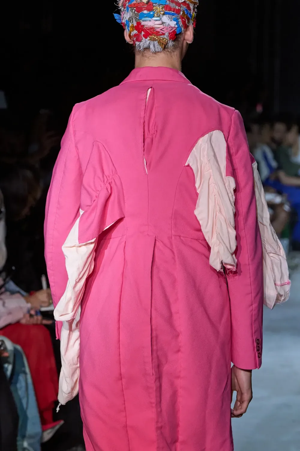 コムデギャルソンオムプリュス 2025年春夏 LOOK 26 / VIEW 5