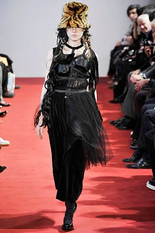 コムデギャルソン 2008秋冬 LOOK 39