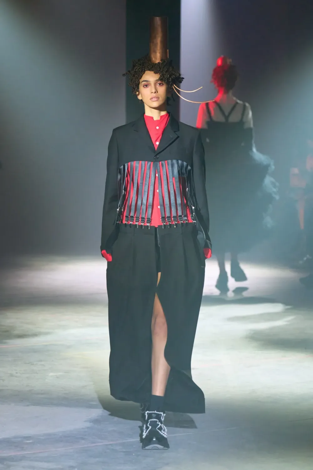 ノワールケイニノミヤ 2025年春夏 LOOK 8