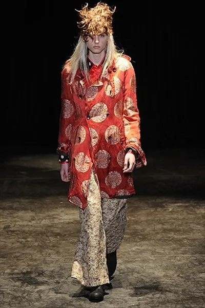 コムデギャルソンオムプリュス 2011秋冬 LOOK 6