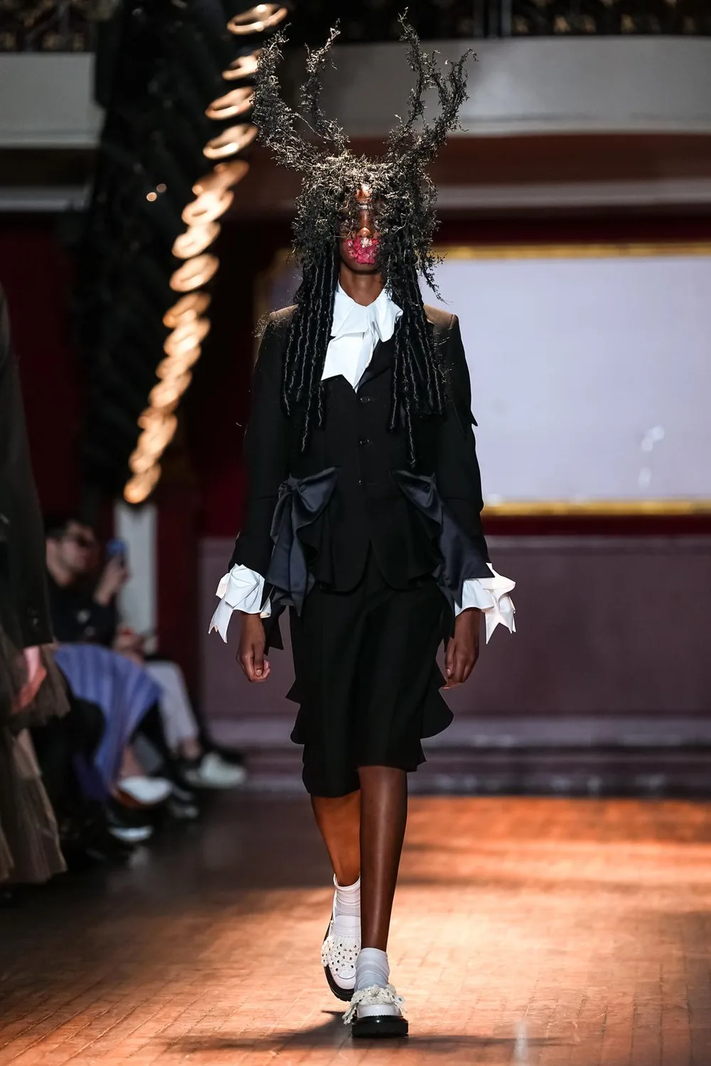 ノワールケイニノミヤ 2027年春夏 LOOK 7