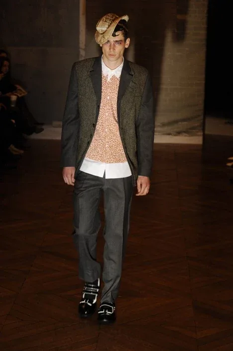 コムデギャルソンオムプリュス 2009秋冬 LOOK 5