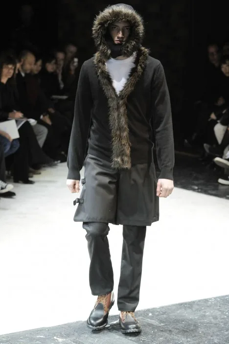 コムデギャルソンオムプリュス 2010秋冬 LOOK 35