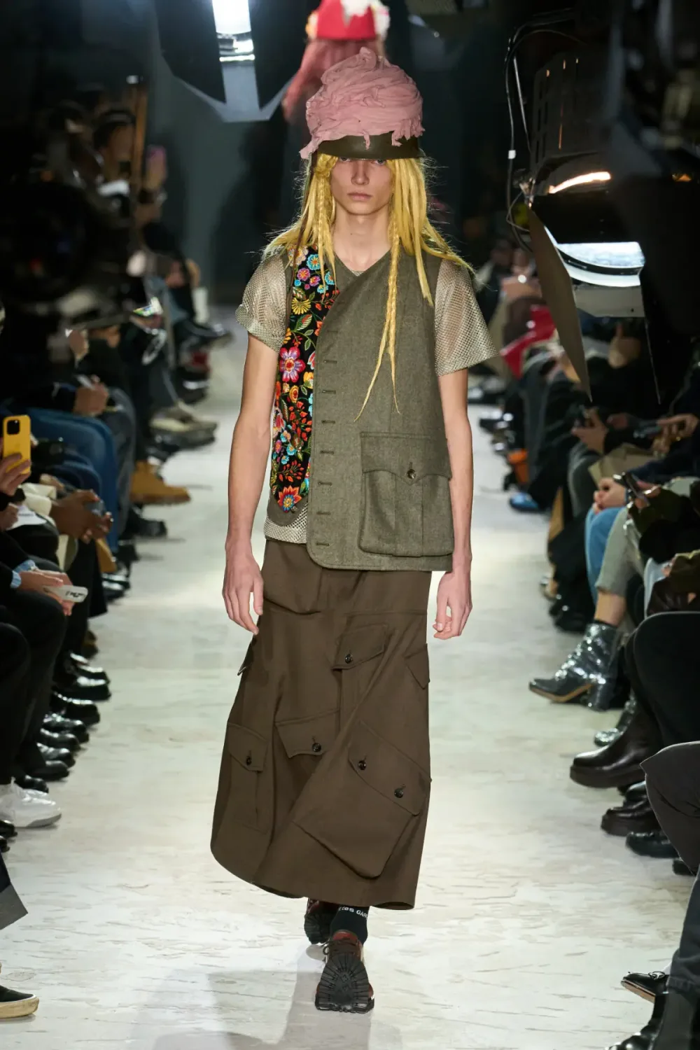 コムデギャルソンオムプリュス 2025年秋冬 LOOK 21