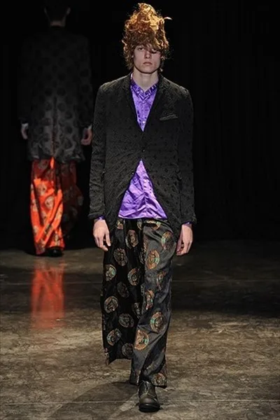 コムデギャルソンオムプリュス 2011秋冬 LOOK 33