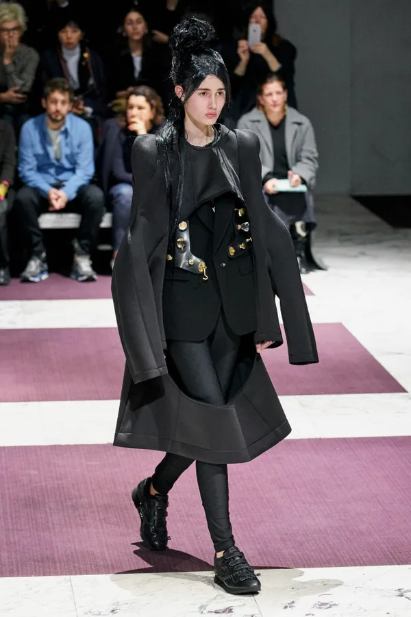 コムデギャルソン 2019秋冬 LOOK 12