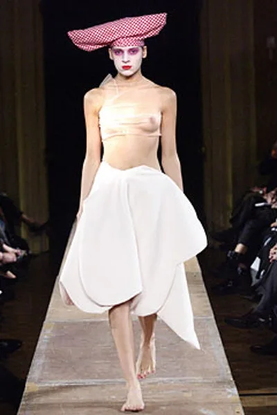 コムデギャルソン 2004春夏 LOOK 9
