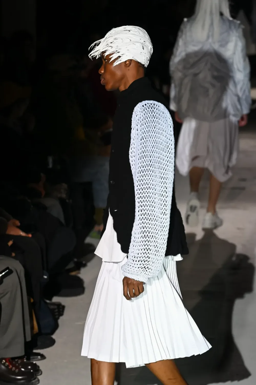 コムデギャルソンオムプリュス 2024年秋冬 LOOK 37 / VIEW 2