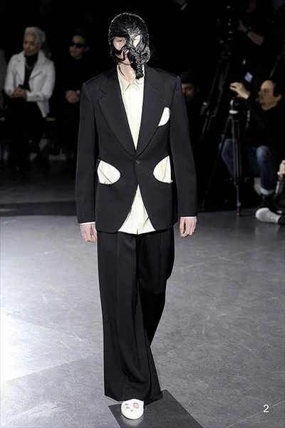 コムデギャルソンオムプリュス 2014秋冬 LOOK 2
