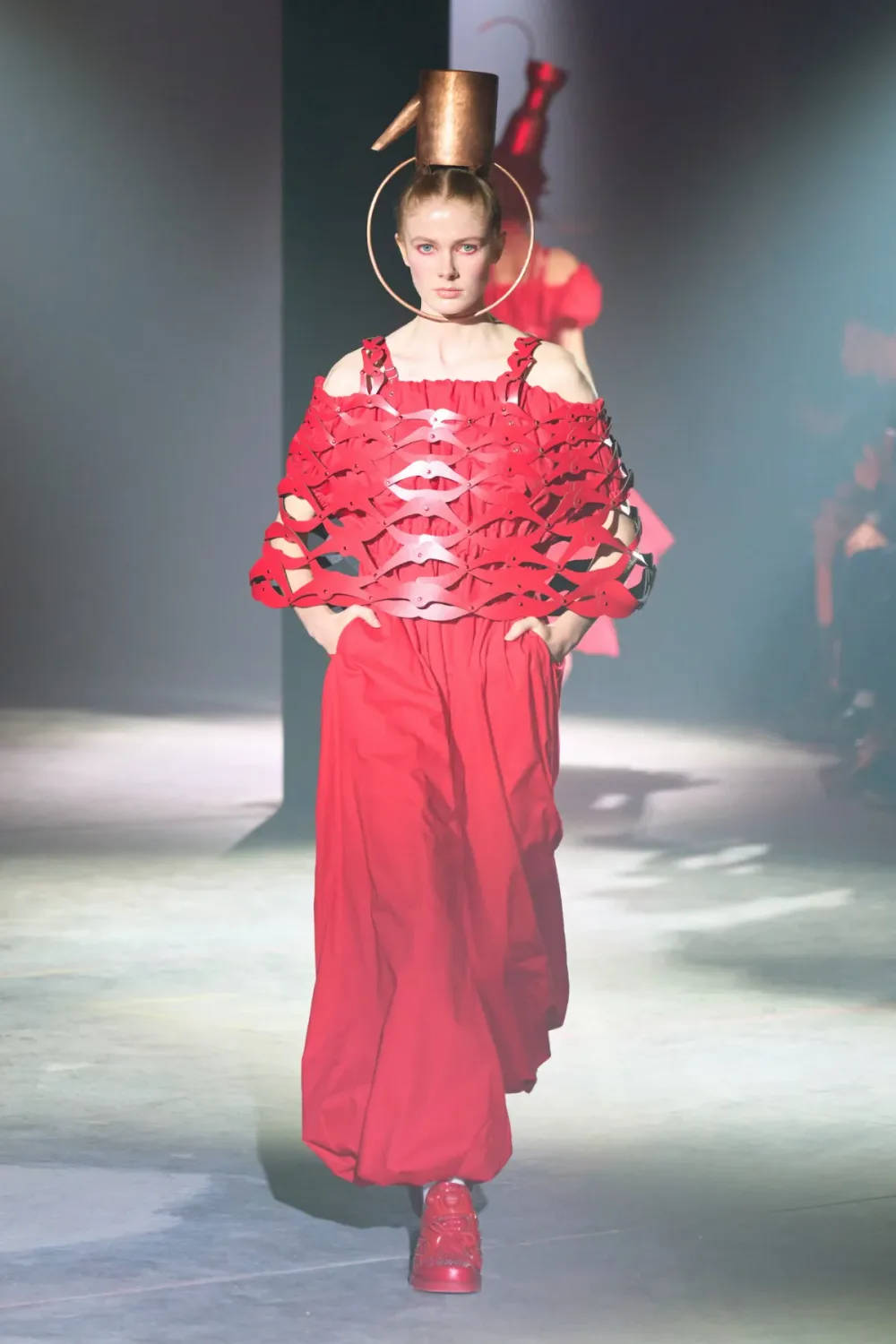 ノワールケイニノミヤ 2025年春夏 LOOK 15